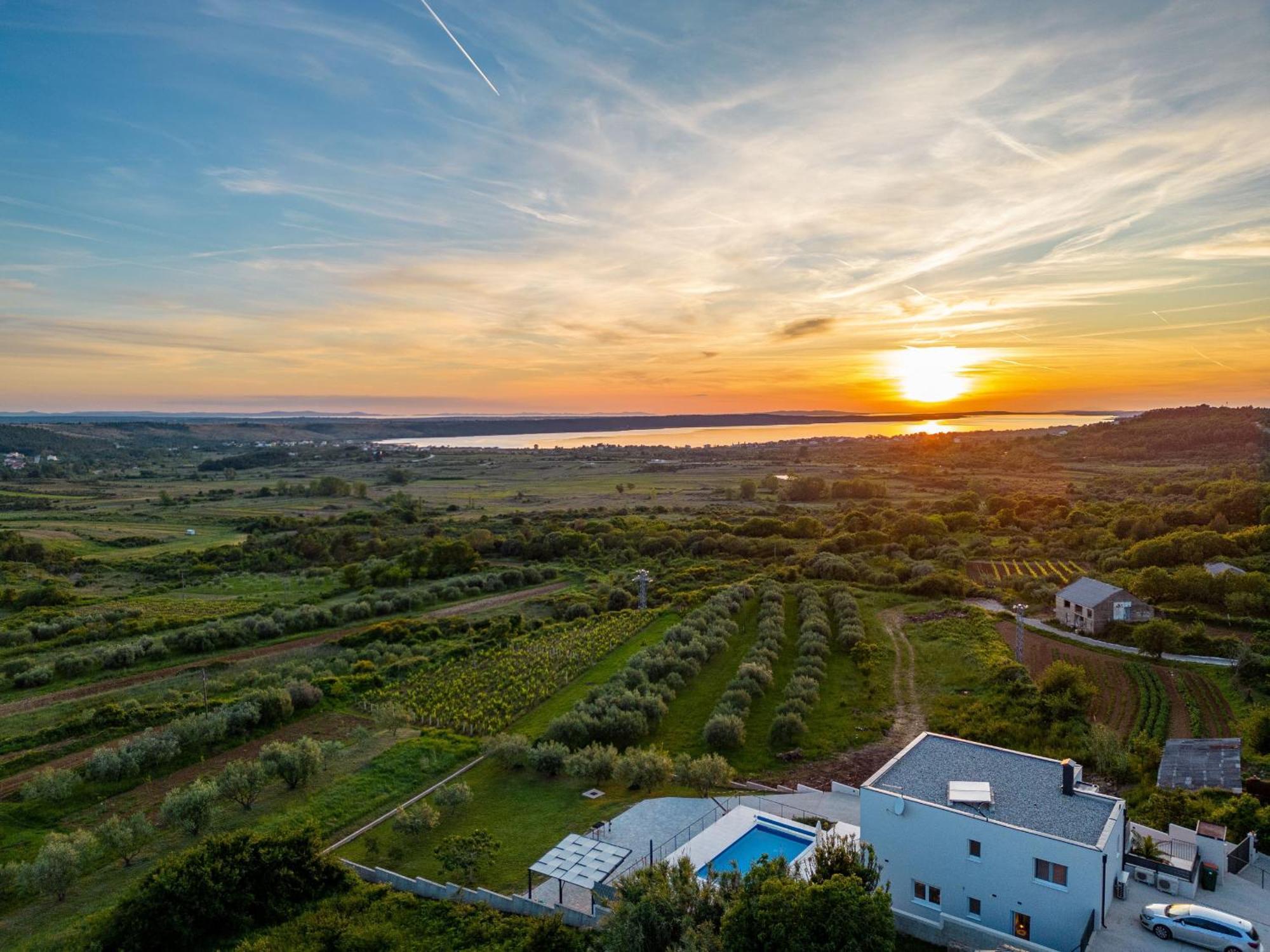 Villa Suton Zadarvillas Podvrsje Exterior photo